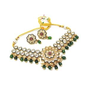 Pragati Necklace Set